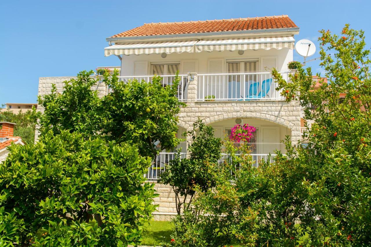 Apartments Klasan Trogir Exterior photo